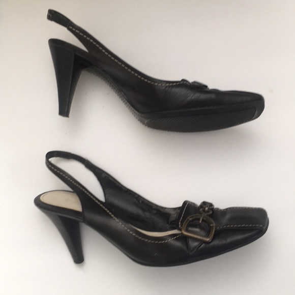 Ladies heels - Picture 2 of 3